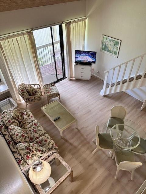 Deep Blue Condo カフク エクステリア 写真